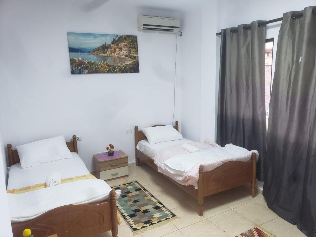 Hostel Split Rock Τίρανα Εξωτερικό φωτογραφία