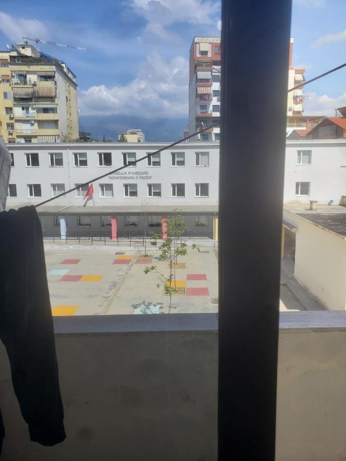 Hostel Split Rock Τίρανα Εξωτερικό φωτογραφία