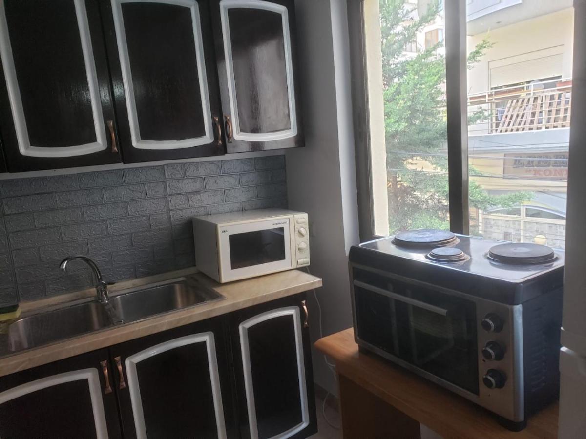 Hostel Split Rock Τίρανα Εξωτερικό φωτογραφία