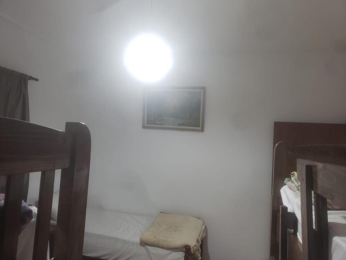Hostel Split Rock Τίρανα Εξωτερικό φωτογραφία